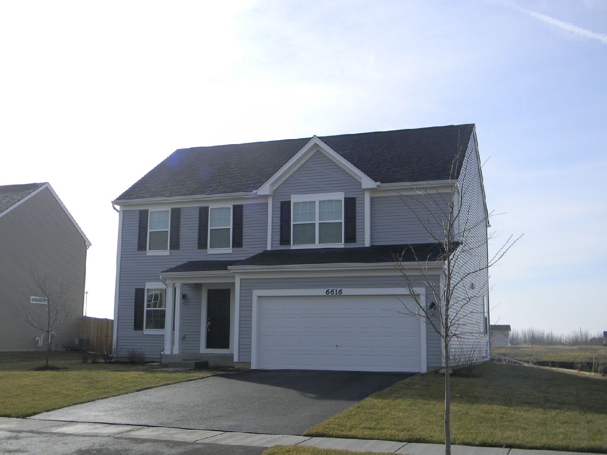 Homes Rented Legacy Pointe Joliet Illinois, 6616 Eich