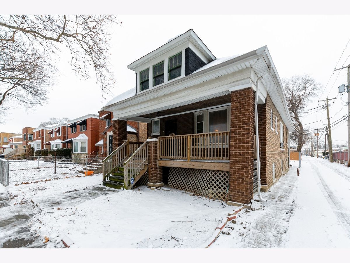 Homes & Condos & Townhomes Sold Chatham Chicago Illinois, 9441 Calumet