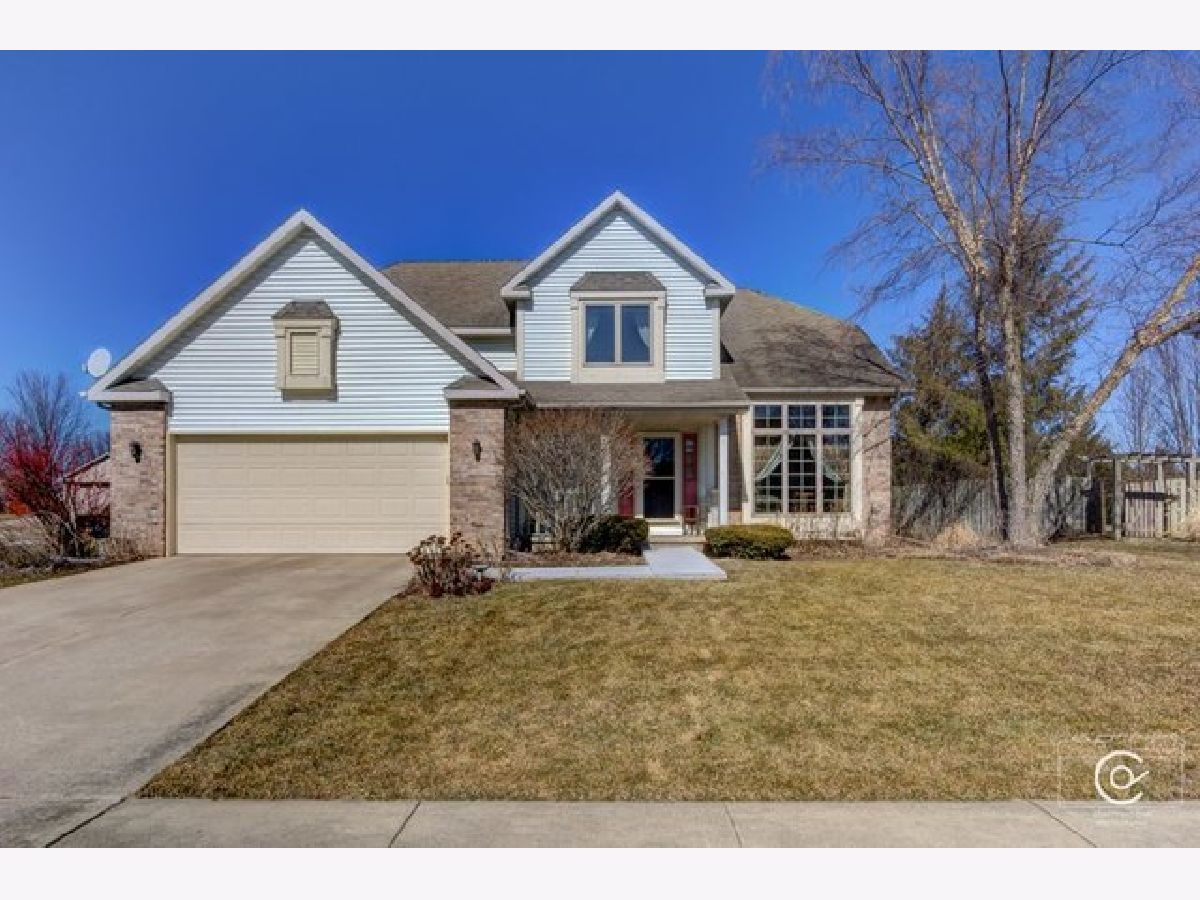 Homes Sold Fox Hollow Dekalb Illinois, 627 Fox Hollow
