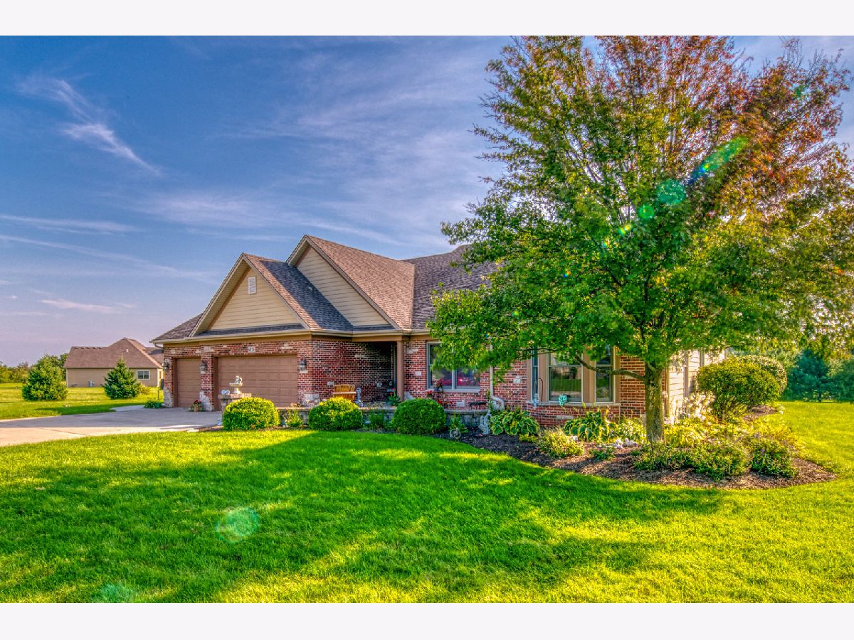 Homes Sold Woods Of Silver Springs Yorkville Illinois, 6126 Polo Club