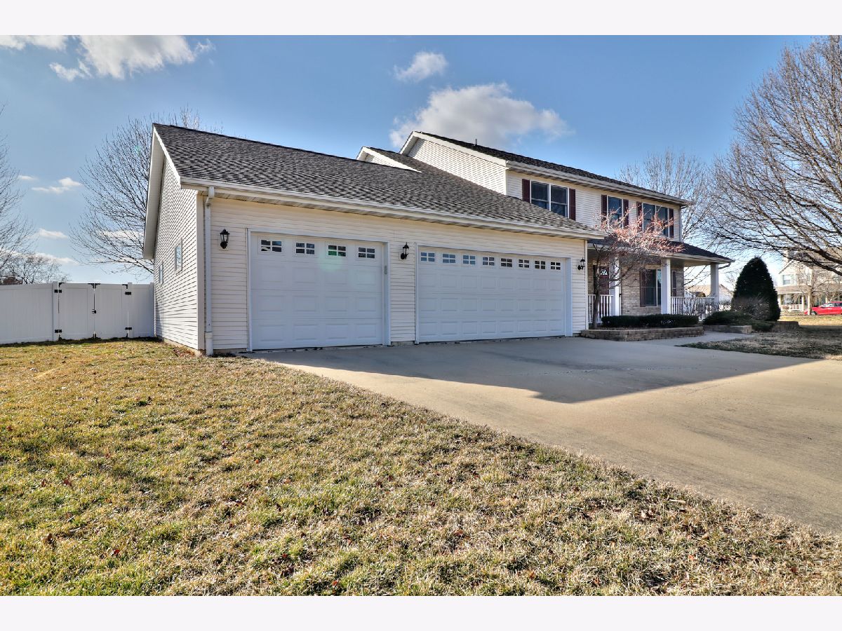 Homes Sold North Ridge Mahomet Illinois, 709 Northridge