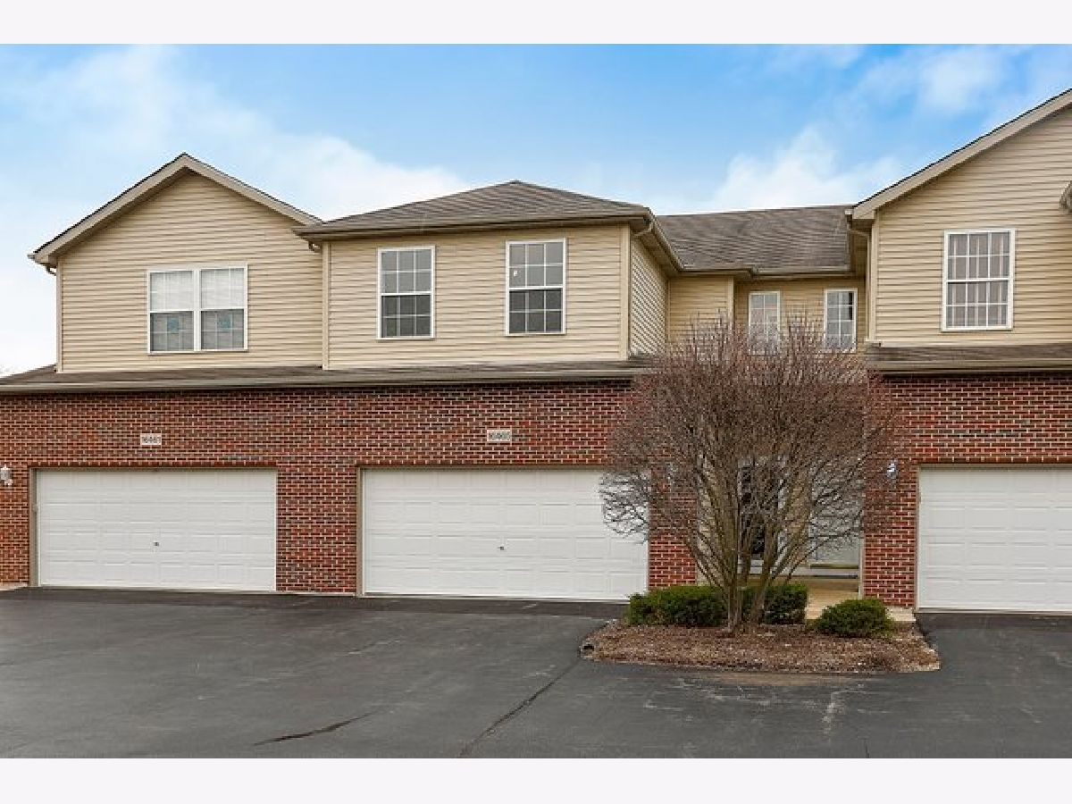 Condos & Townhomes Sold Vintage Of Willow Walk Lockport Illinois, 16465 Willow Walk