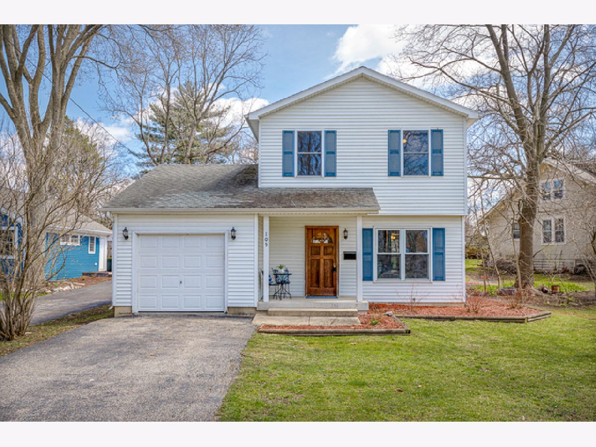 Homes Sold Kellogs Crystal Lake Illinois, 105 Oriole