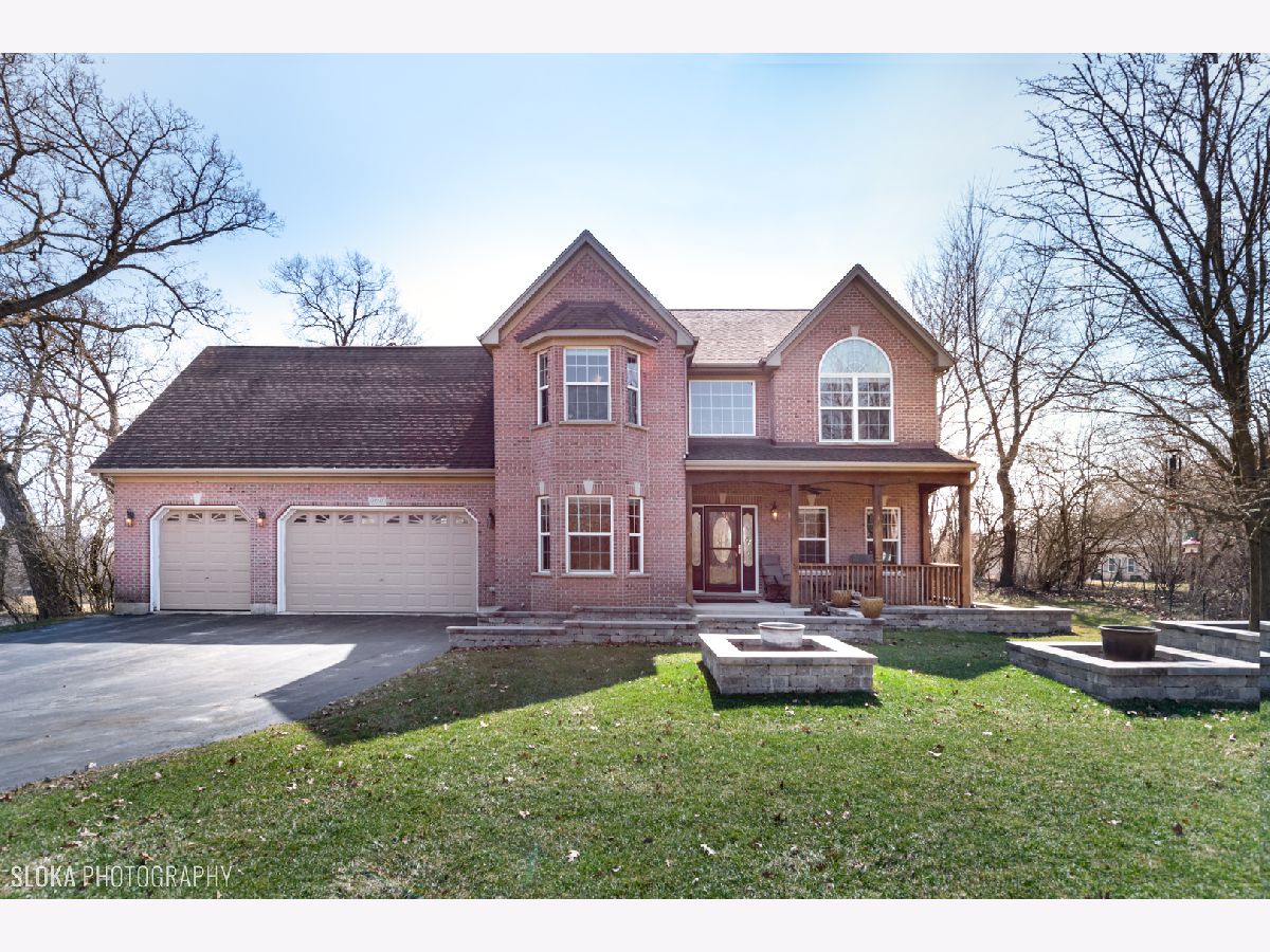 Homes Sold Raven Hills Marengo Illinois, 18717 Raven Hills