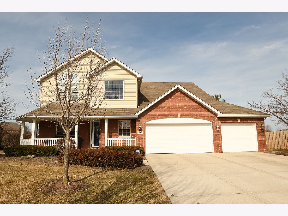 Homes Sold Walker Country Estates New Lenox Illinois, 843 Stirrup