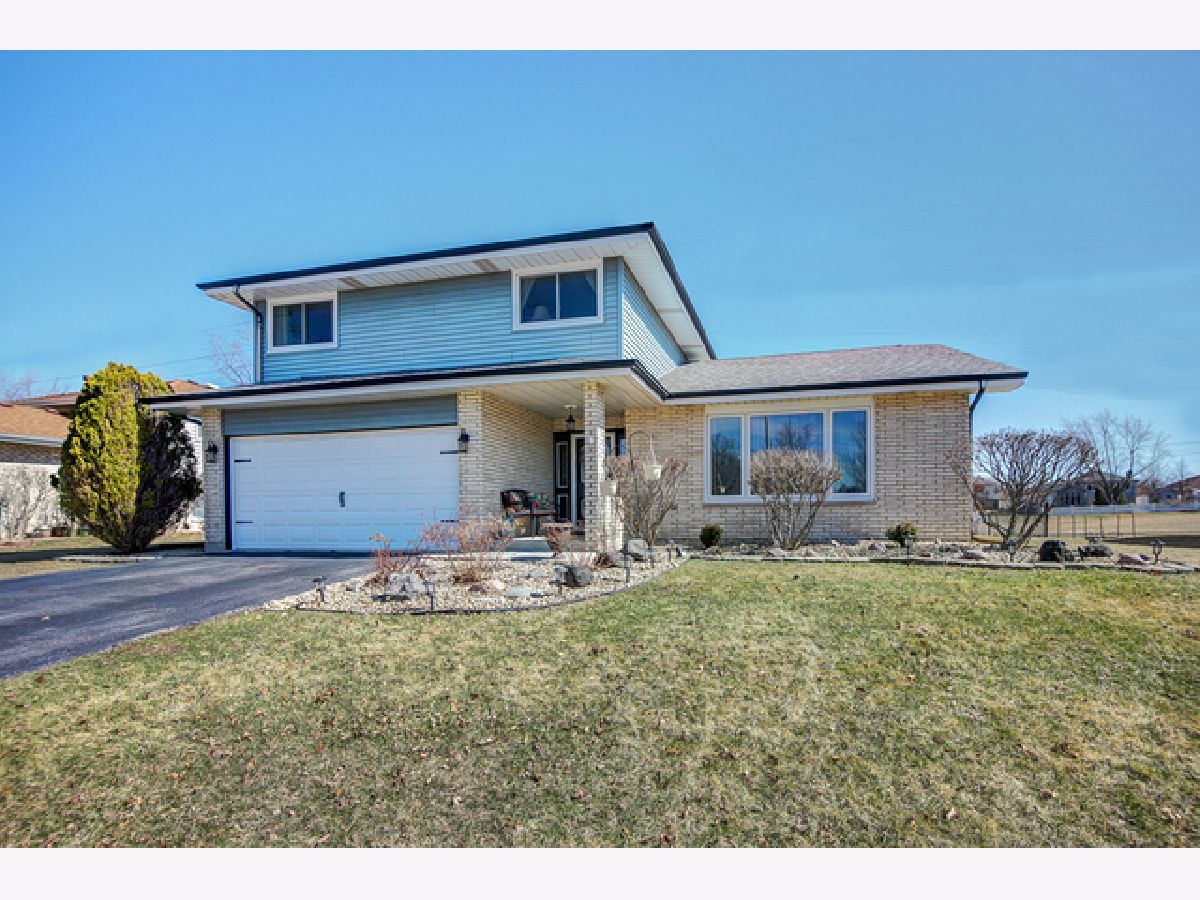 Homes Sold Tanbark Tinley Park Illinois, 16331 Tanbark