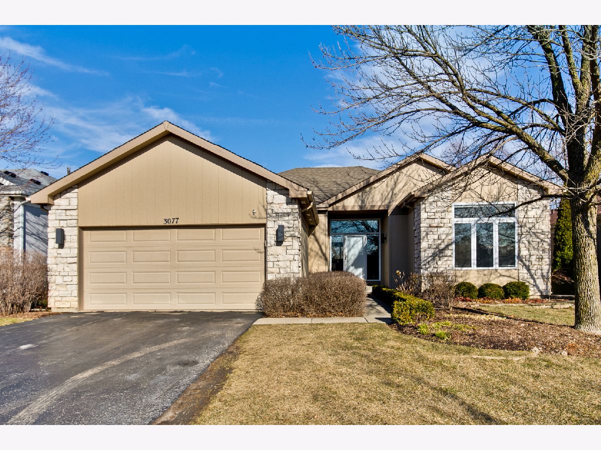 Homes Sold Villas At Midlane Wadsworth Illinois, 3077 Southern Hills