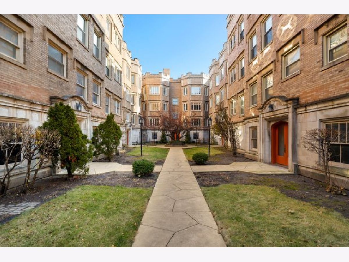 Condos & Townhomes Sold Yesteryear Condos Chicago Illinois, 4219 Paulina