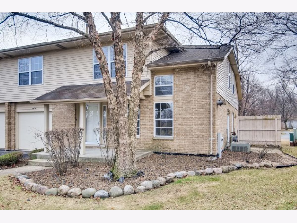 Townhomes & Condos & Homes Sold Greens Of Midlothian Midlothian Illinois, 14741 Le Claire