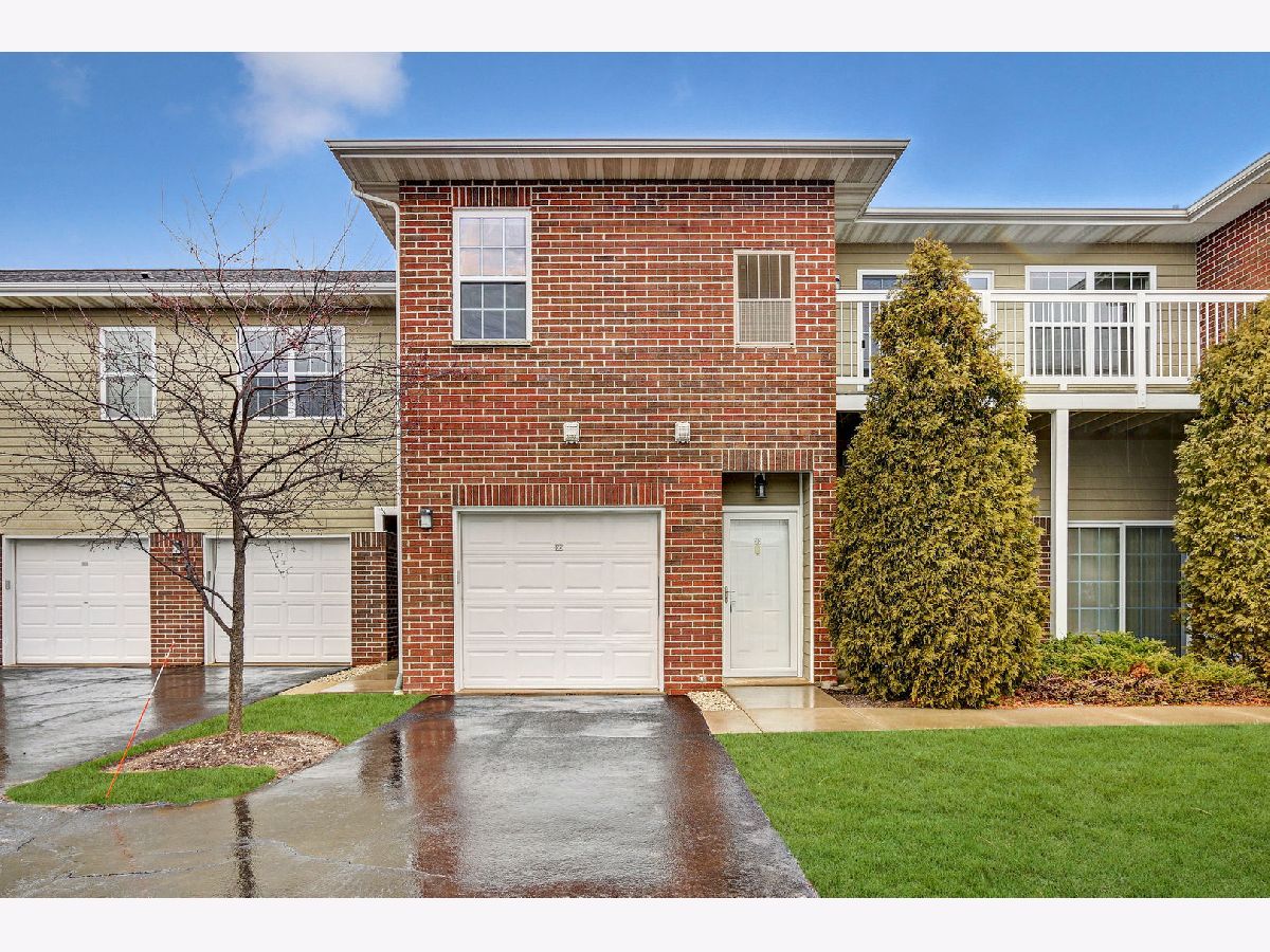 Condos & Townhomes Sold Meadowland Villa Pleasant Prairie Wisconsin, 6746 100th