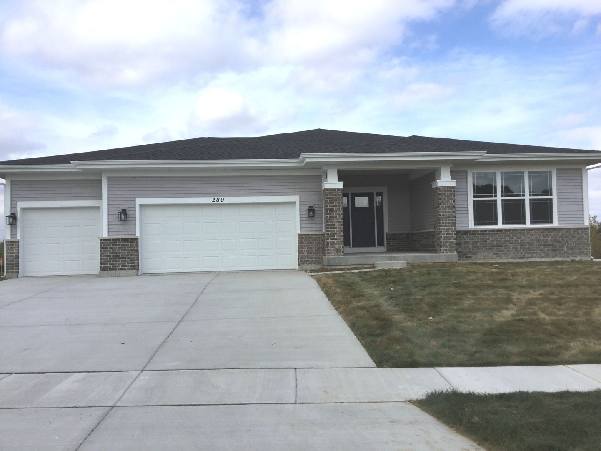 Homes Sold Stonebridge Hawthorn Woods Illinois, 121 Hubbard