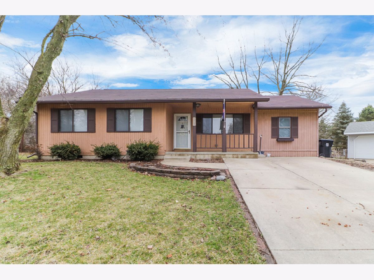 Homes Sold Bren-mar Normal Illinois, 206 Churchill