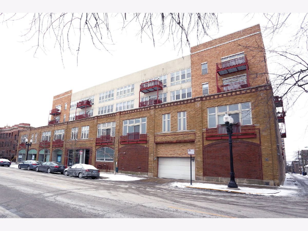 Condominiums Sold North Beach Lofts Chicago Illinois, 1225 Morse