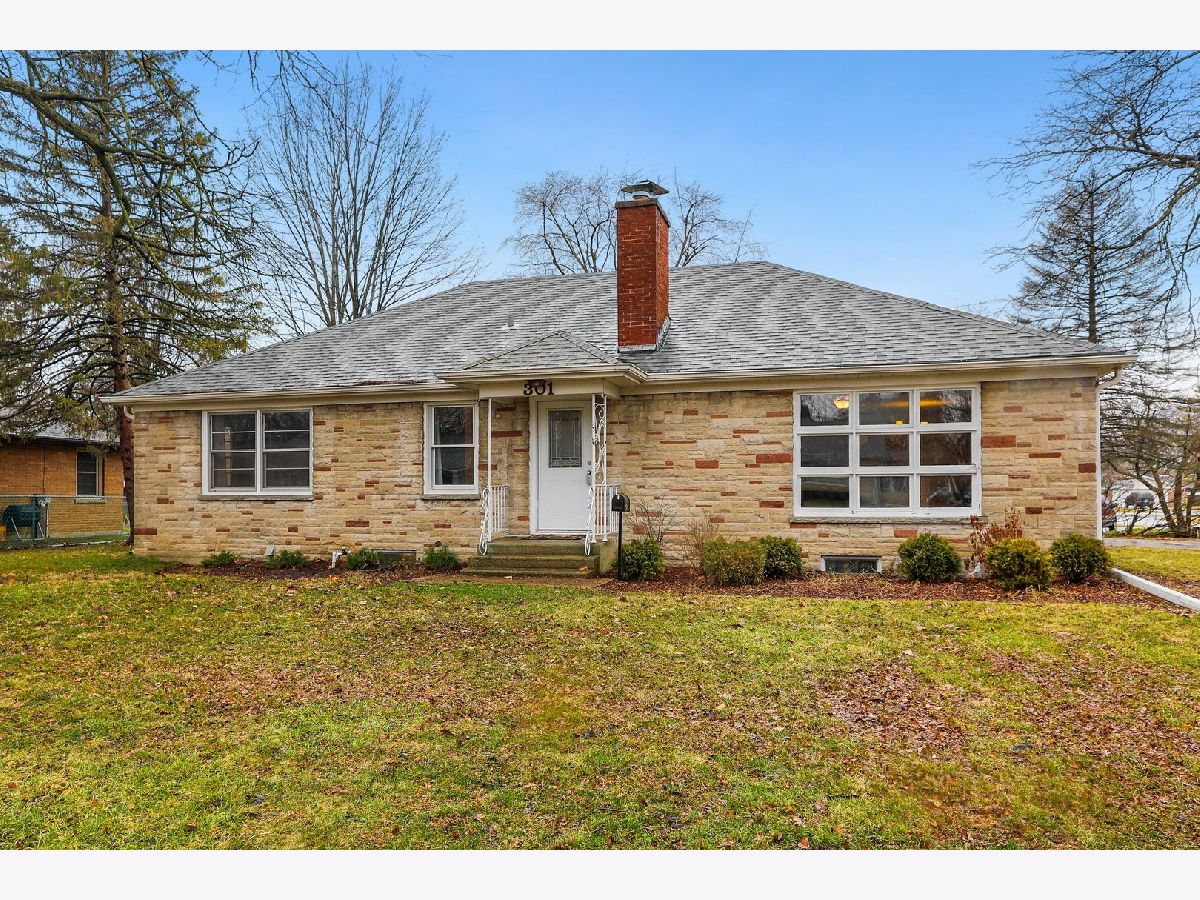 Homes Sold Country Club Estates Aurora Illinois, 301 Rosedale