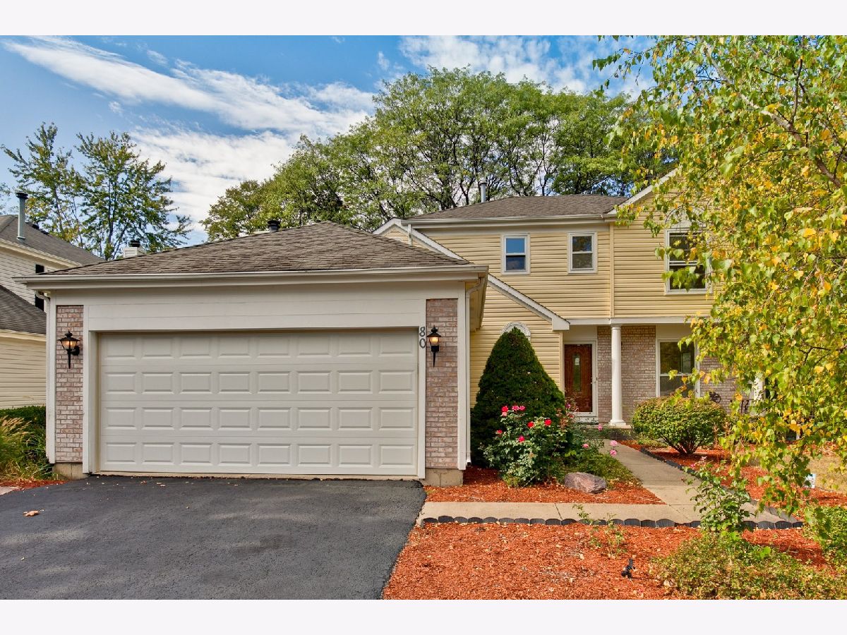 Homes & Condos & Townhomes Rented Grosse Pointe Village Vernon Hills Illinois, 80 Julie