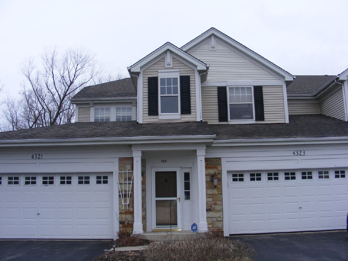 Townhomes & Condos Rented Waters Edge Island Lake Illinois, 4323 Blue Iris