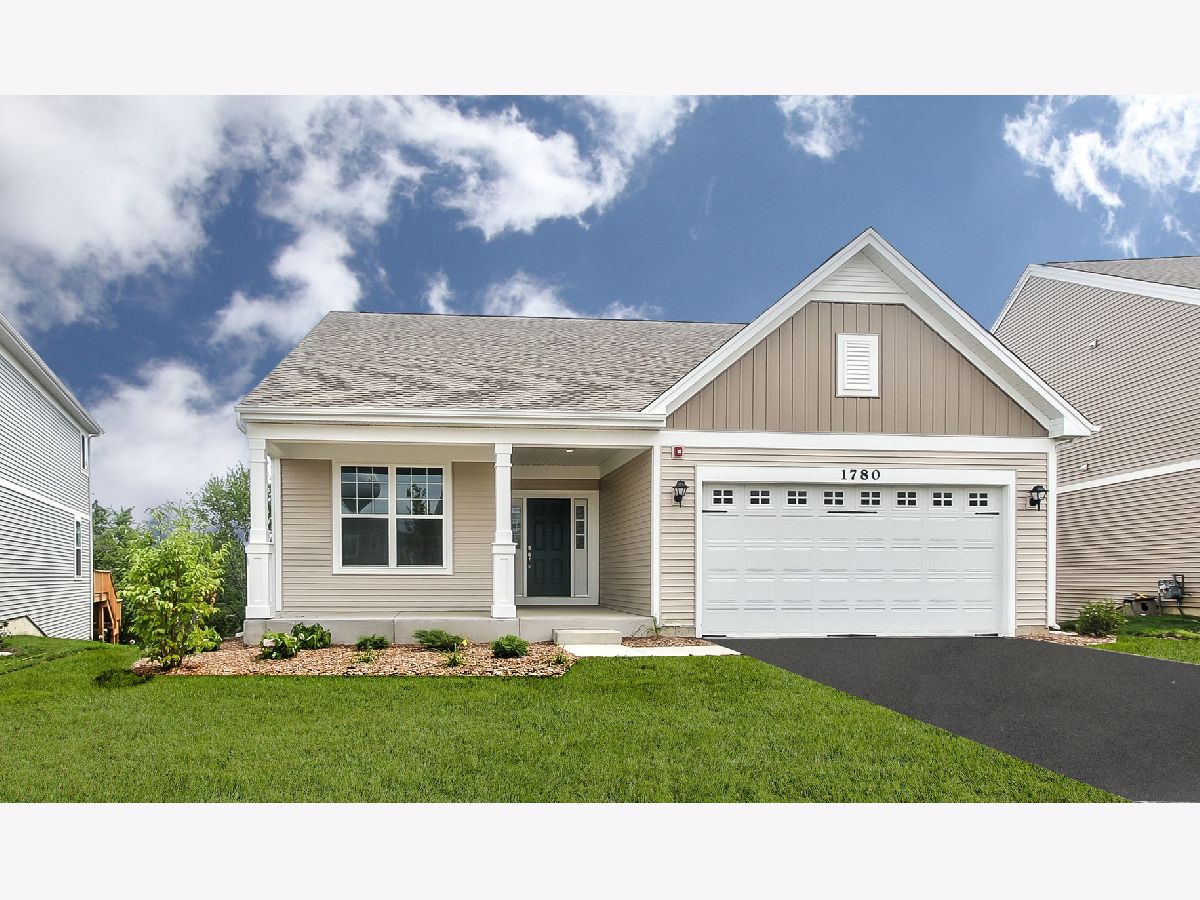 Homes Sold Maple Hill Mundelein Illinois, 1780 Savannah