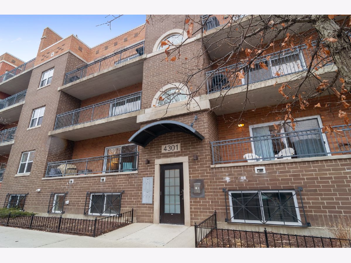 Condominiums Sold The Mark Chicago Illinois, 4301 Sheridan