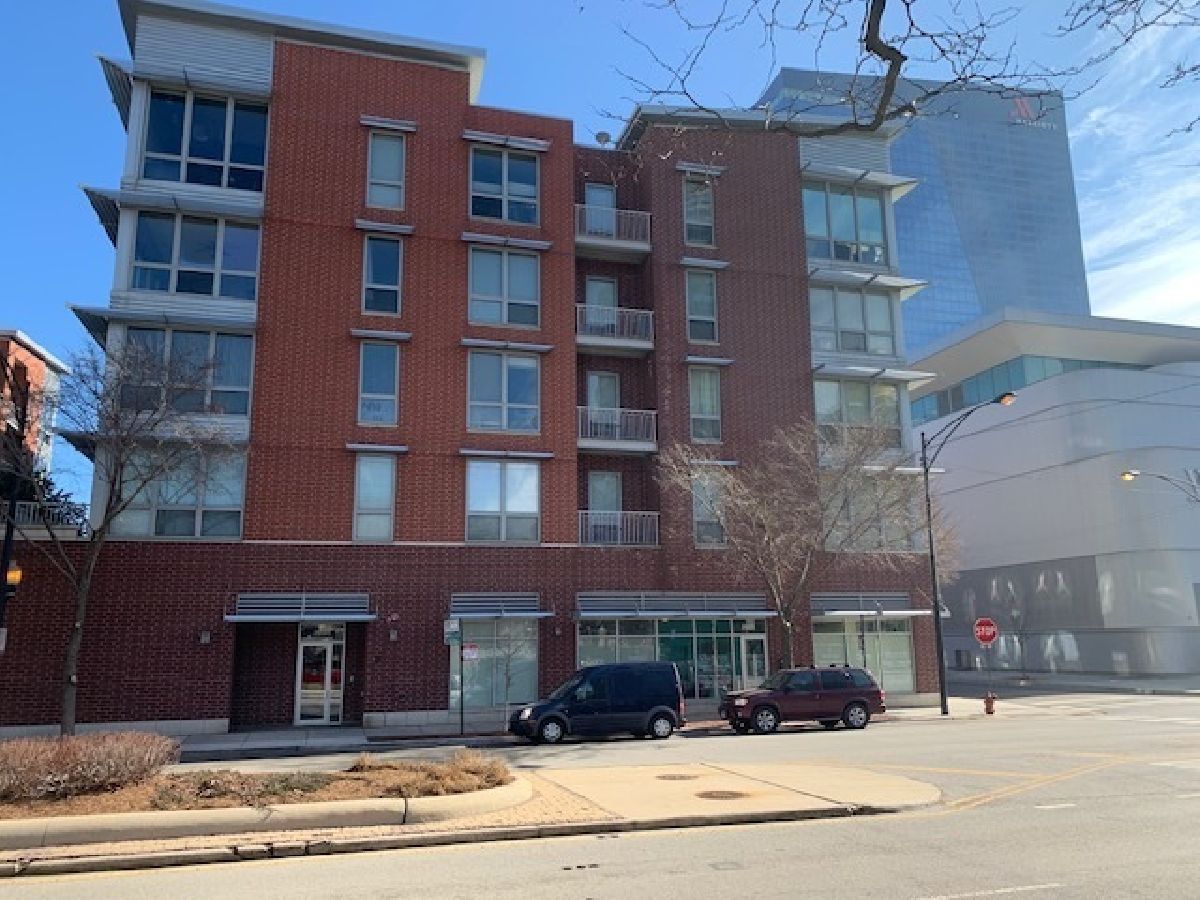 Condominiums Rented Lakeside Lofts Chicago Illinois, 2035 Indiana