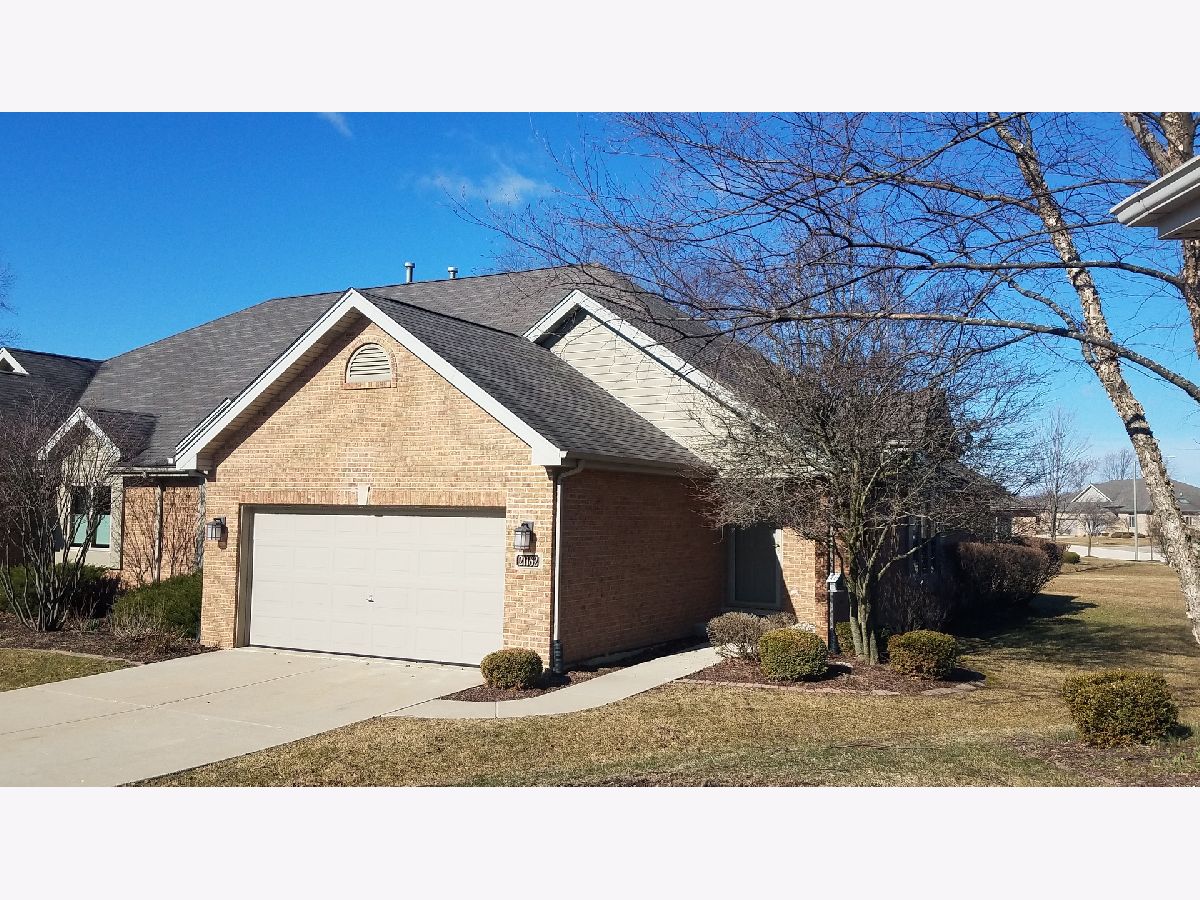 Townhomes Sold Shenandoah Frankfort Illinois, 21182 Lakeview