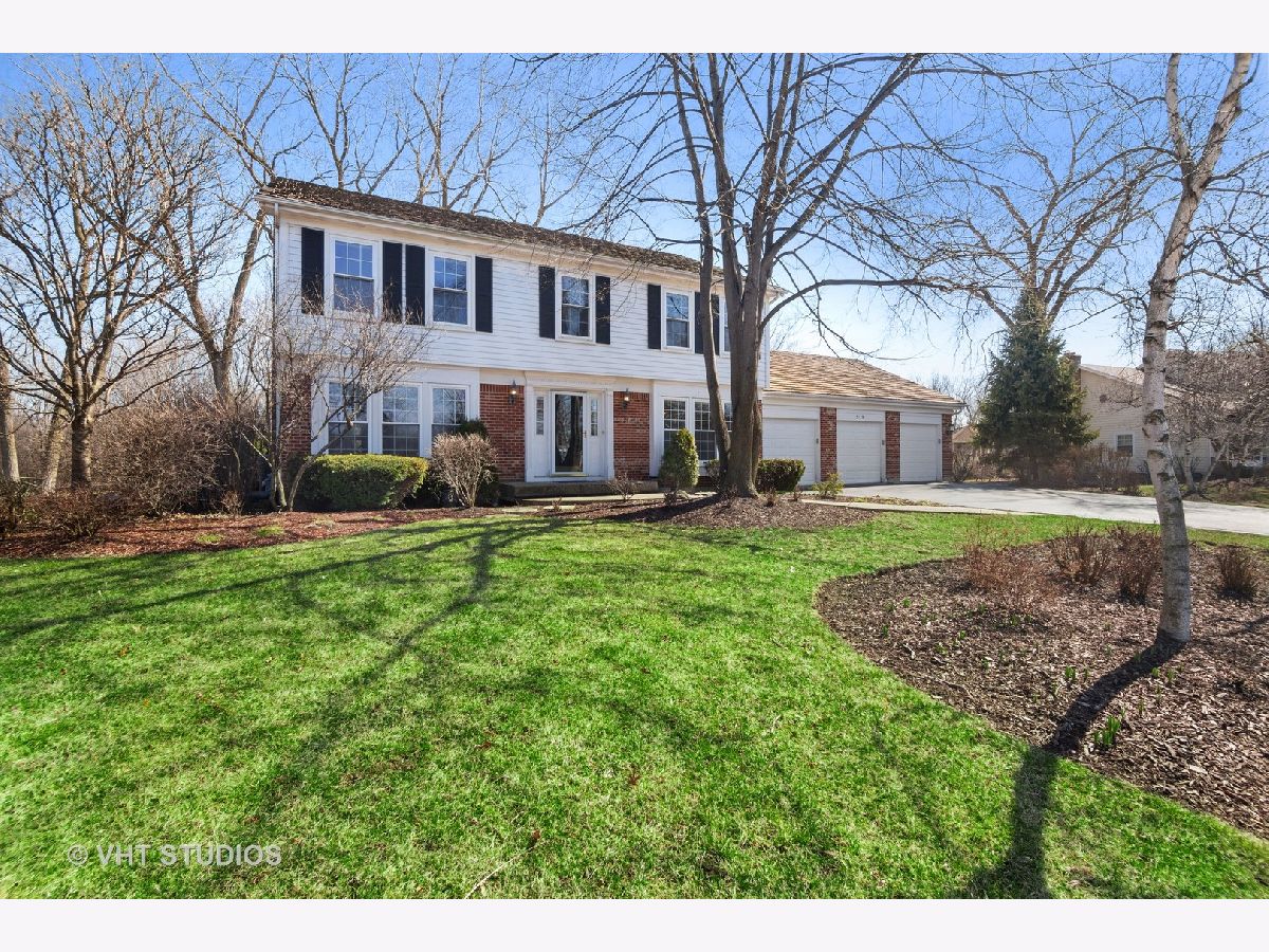 Homes Sold Saddle Hill Green Oaks Illinois, 2128 Kenton