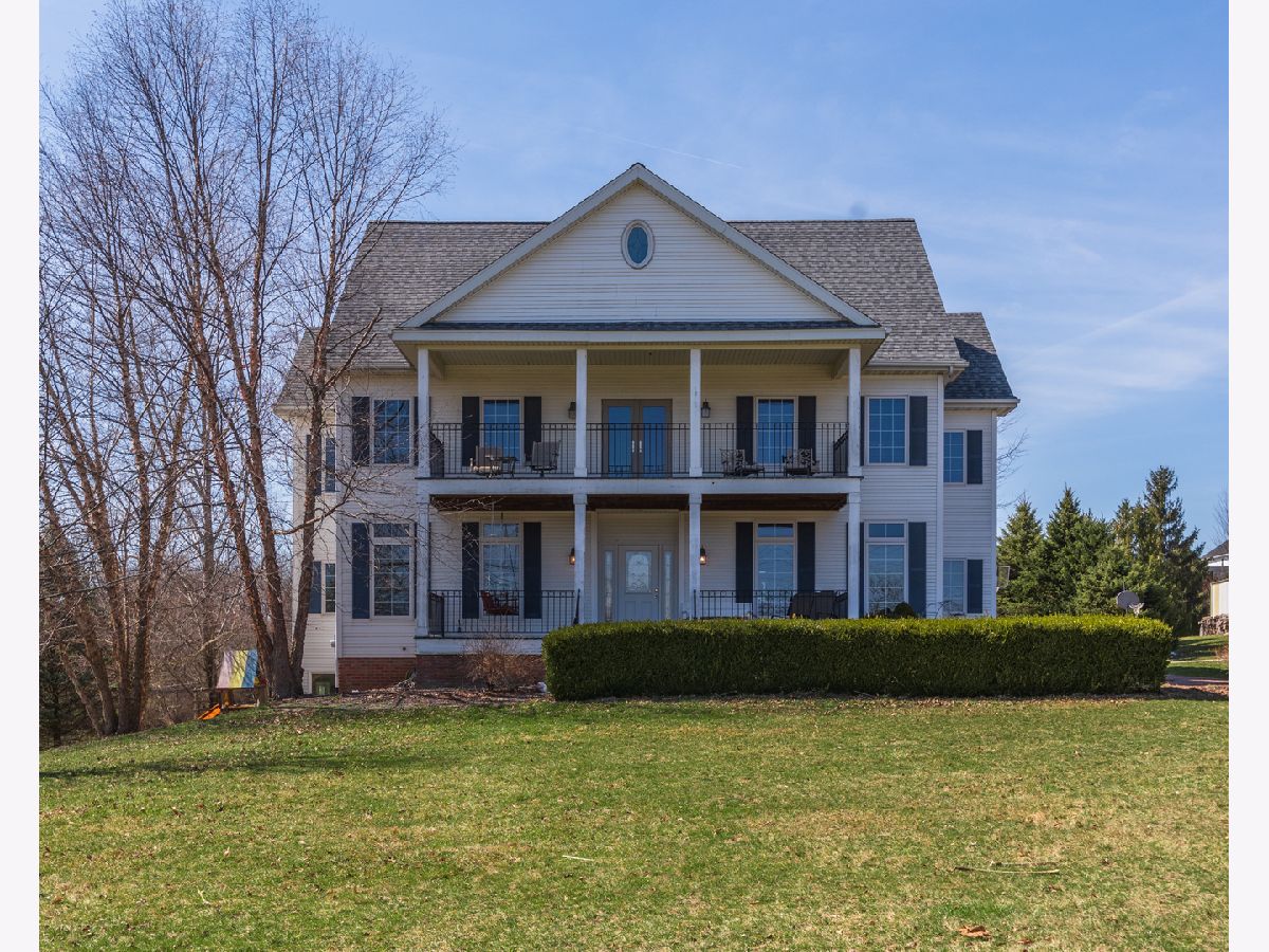Homes & Condos & Townhomes Sold Lakeview Estates Bloomington Illinois, 19955 Buffalo Trace