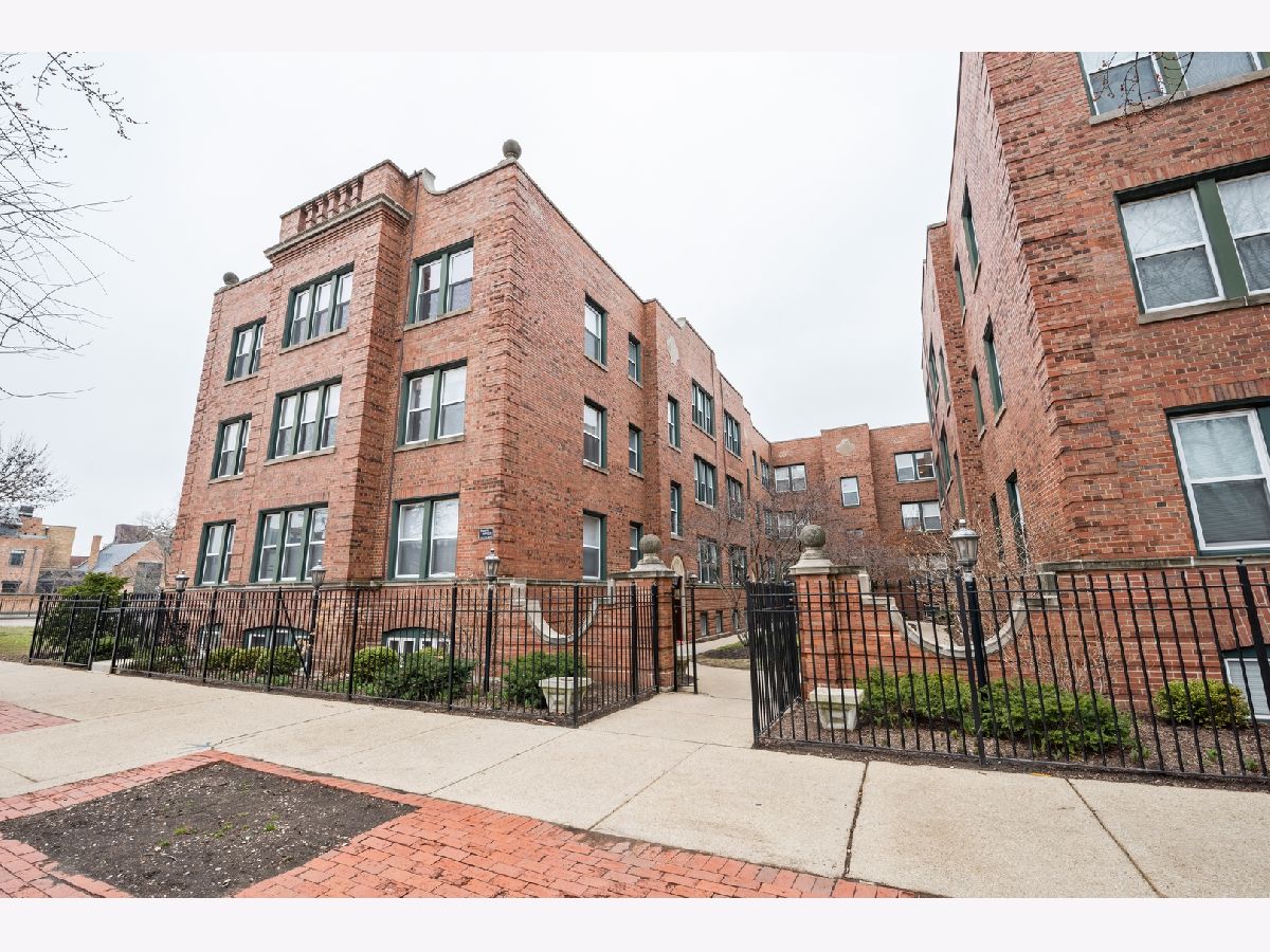 Condominiums Sold Burling On The Park Chicago Illinois, 2020 Burling