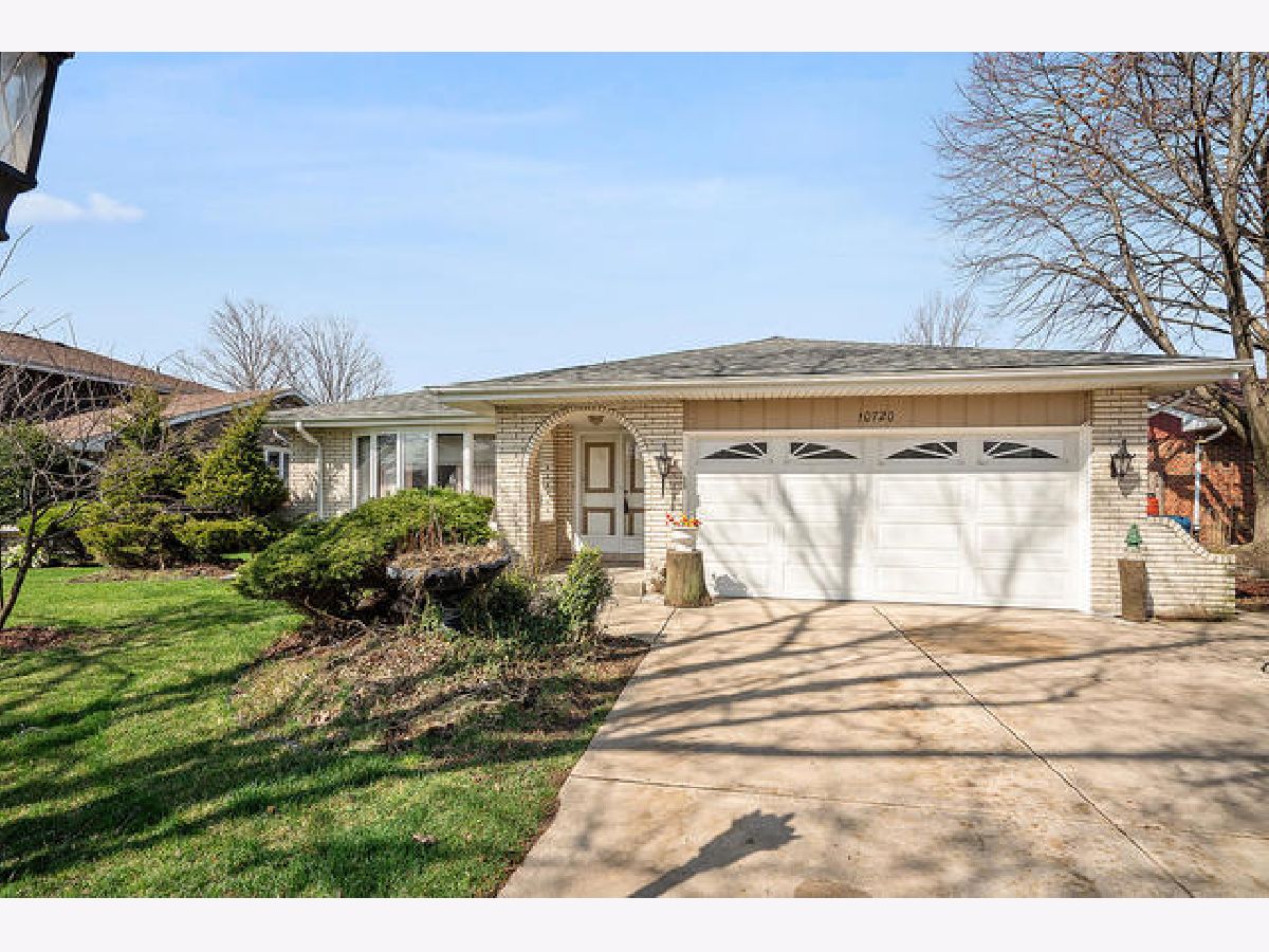 Homes Sold Palos Meadows Palos Hills Illinois, 10720 Meadow
