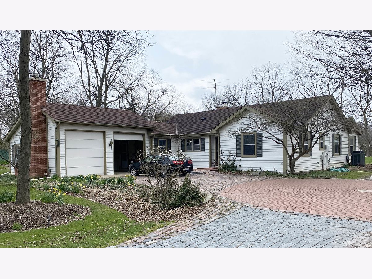 Homes Rented Country Woods Crystal Lake Illinois, 7317 Chesterfield