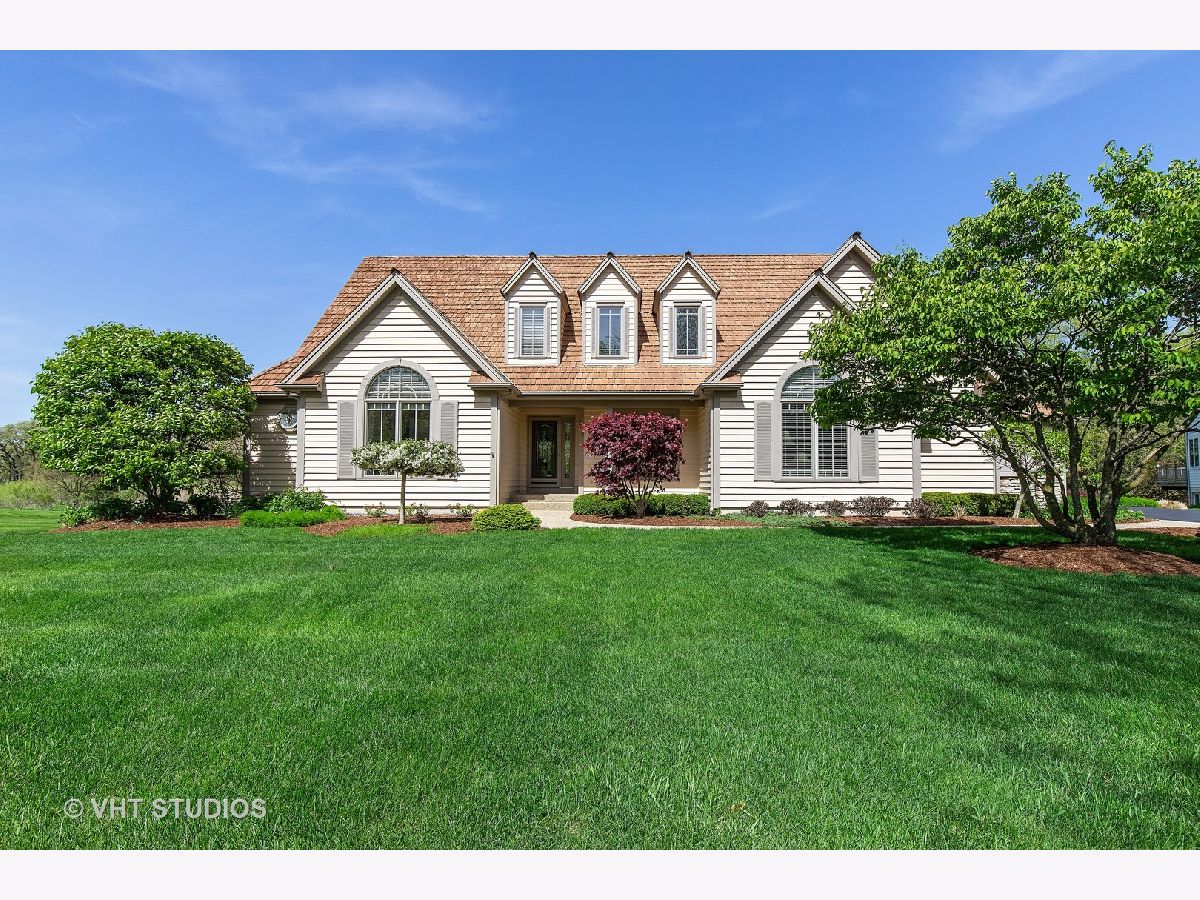 Homes Rented Aberdare Estates Gurnee Illinois, 7015 Lauren