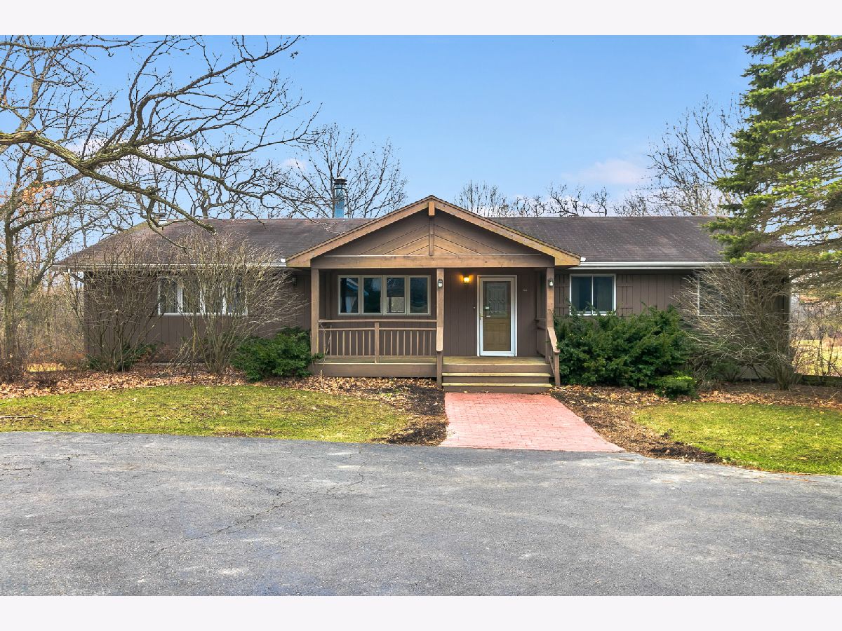 Homes Sold Green Ridge Spring Grove Illinois, 9402 Judge