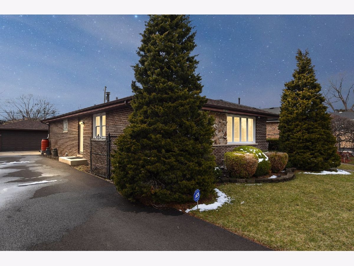 Homes Sold Hazel Green Alsip Illinois, 11828 Leclaire