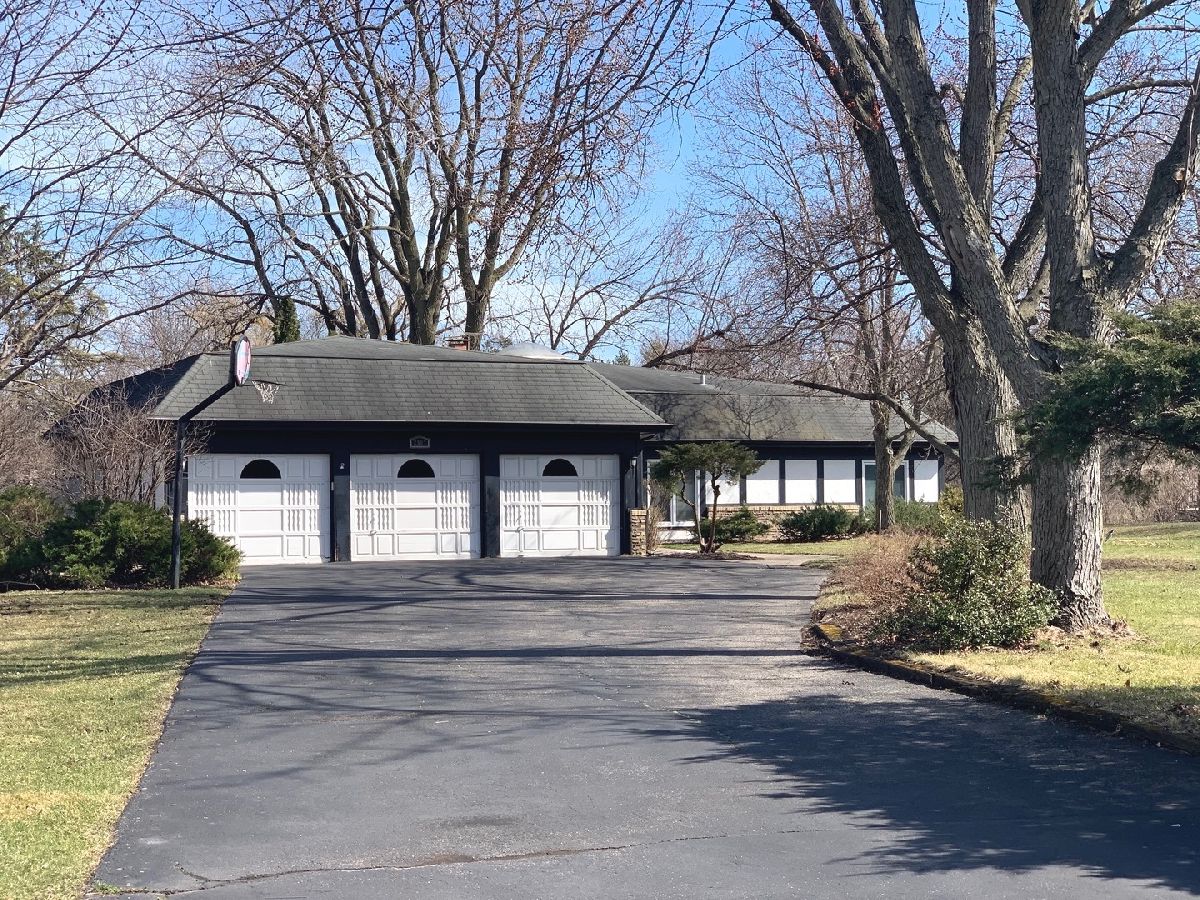 Homes Rented Country Club Estates Long Grove Illinois, 2507 Lincoln