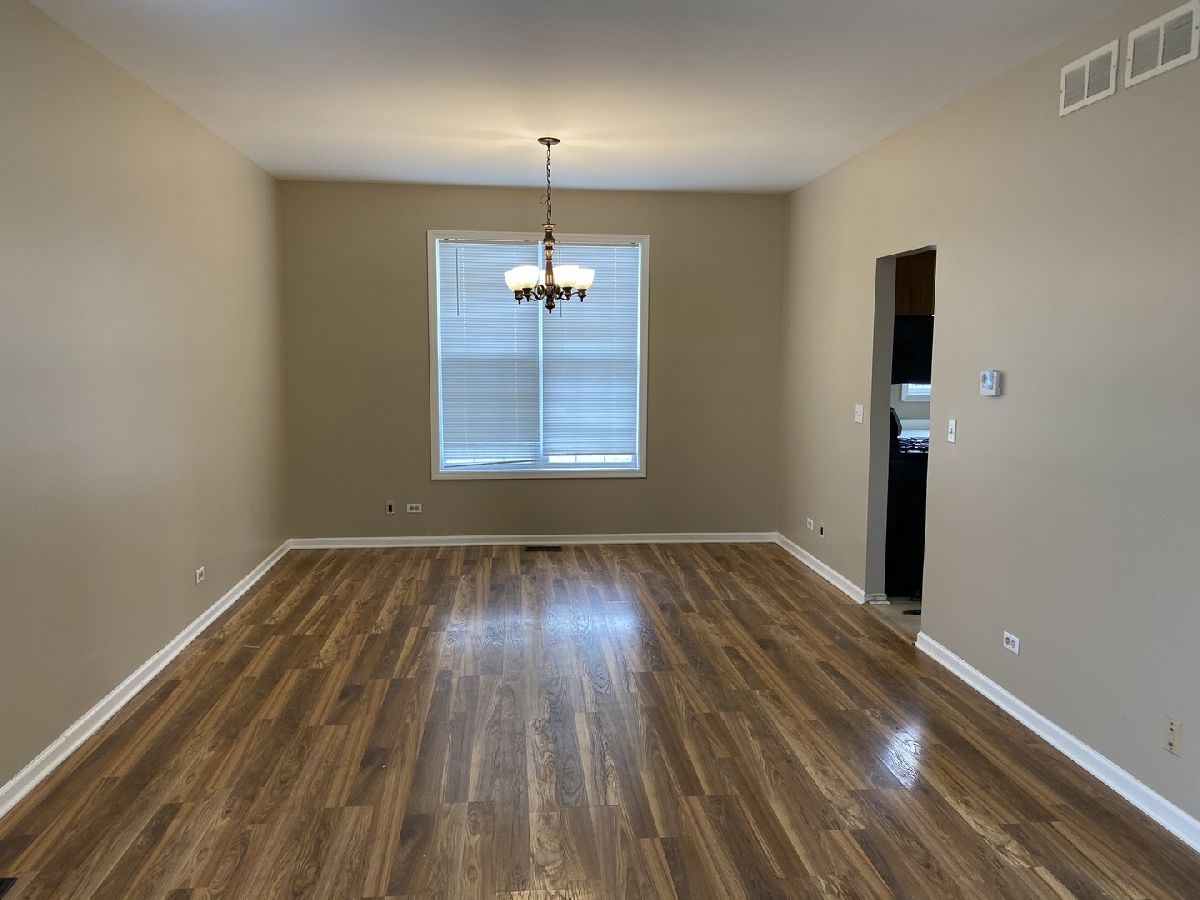 Homes Rented Four Pointes Aurora Illinois, 2148 Hammel