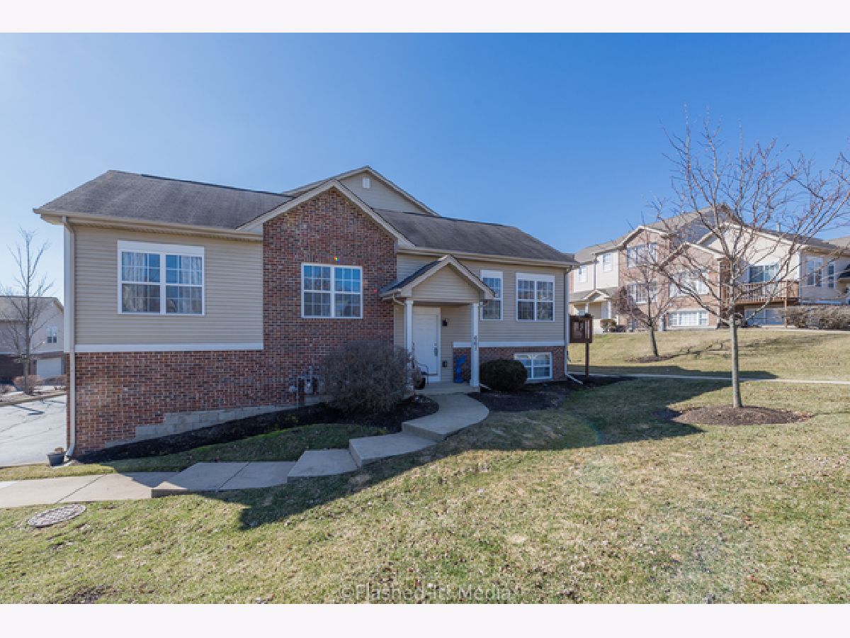 Townhomes Sold Countryside Townhomes Elburn Illinois, 661 Willow