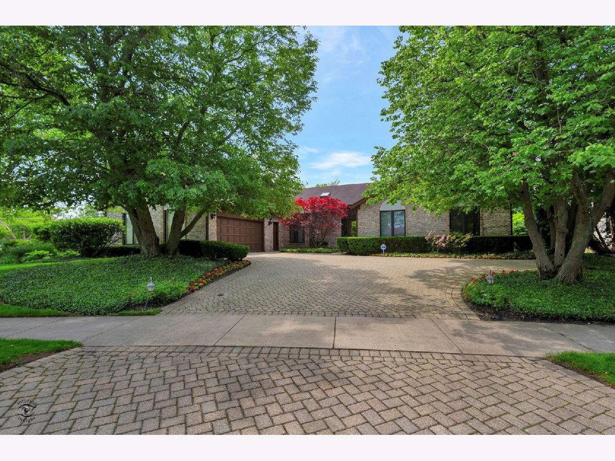 Homes Sold Woodmere Northbrook Illinois, 2803 Woodmere