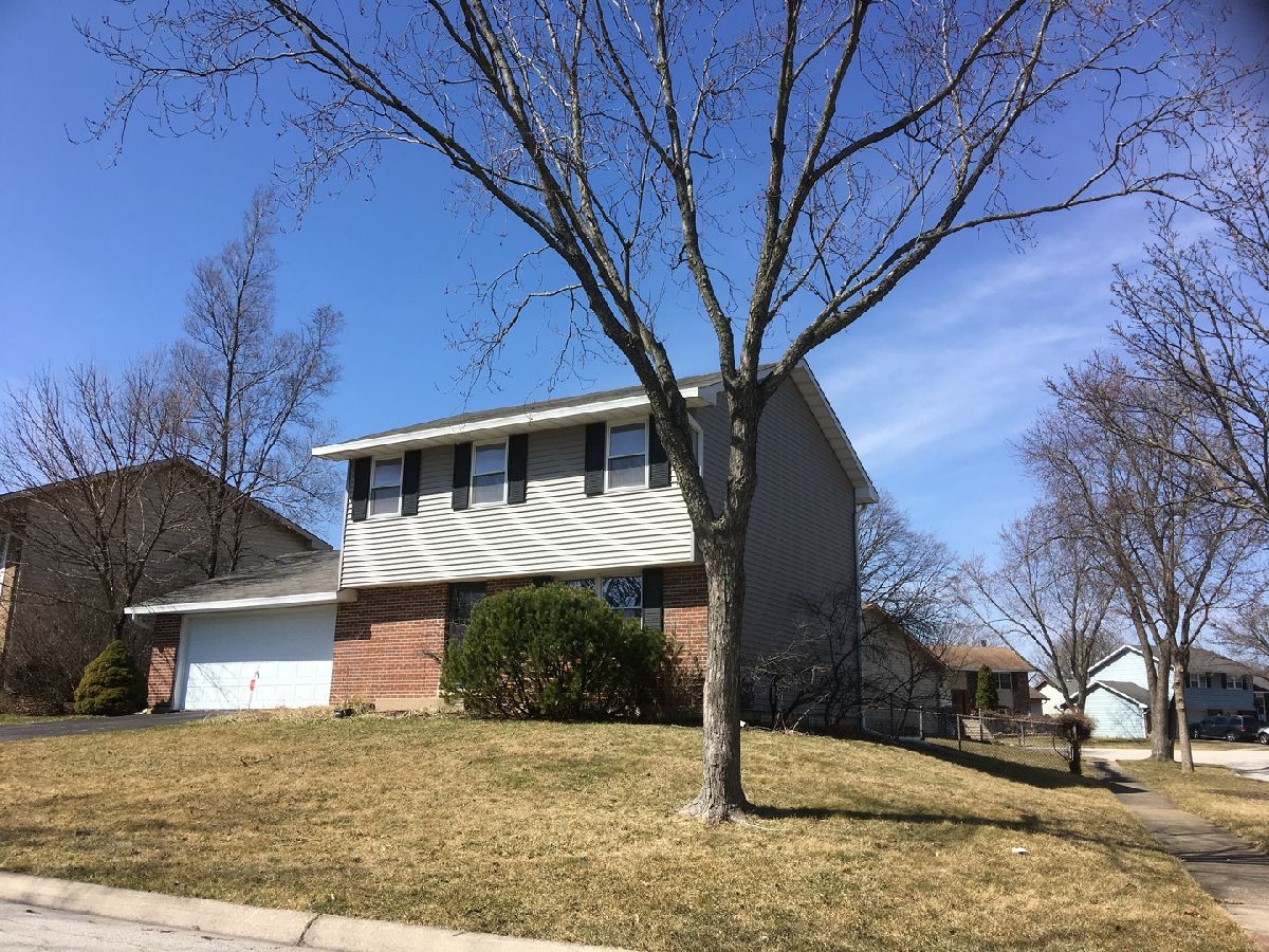 Homes Sold Sycamore Run Westmont Illinois, 410 Beechwood