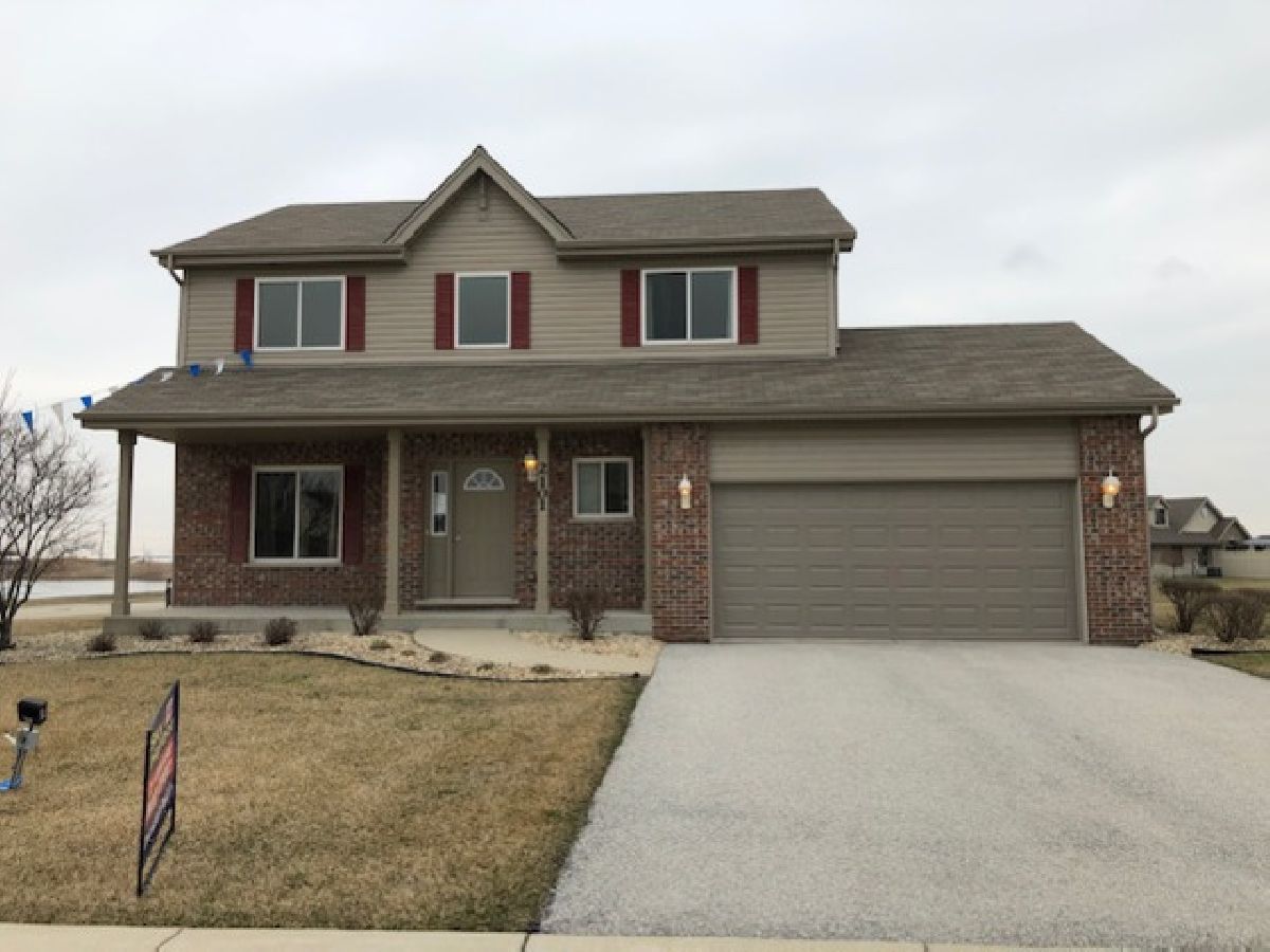 Homes & Condos & Townhomes Sold Sky Harbor New Lenox Illinois, 2101 Highview