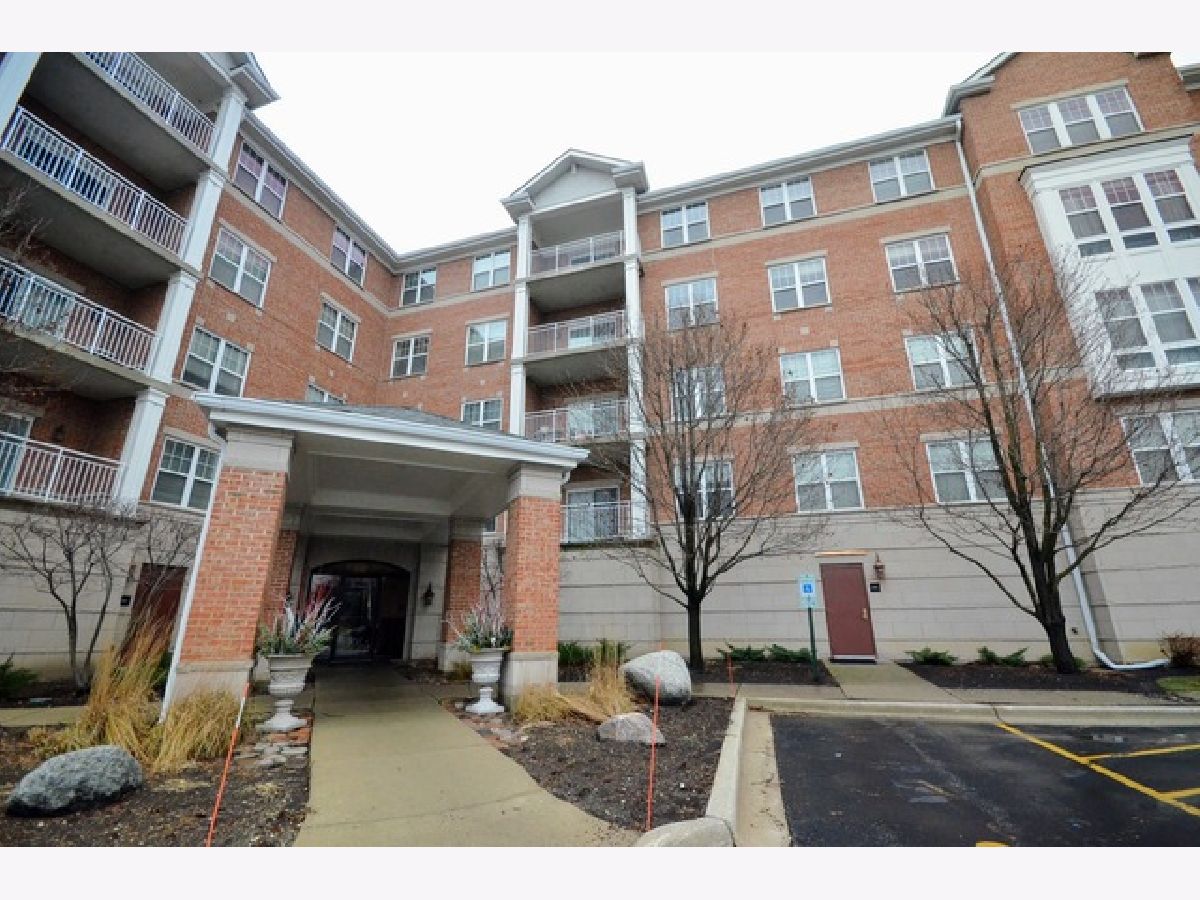 Condominiums Rented Northbrook Pointe Northbrook Illinois, 101 Pointe