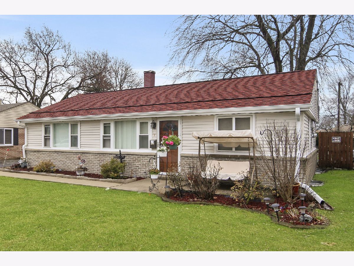 Homes Sold Oak Meadows Oak Lawn Illinois, 4921 Oak Center