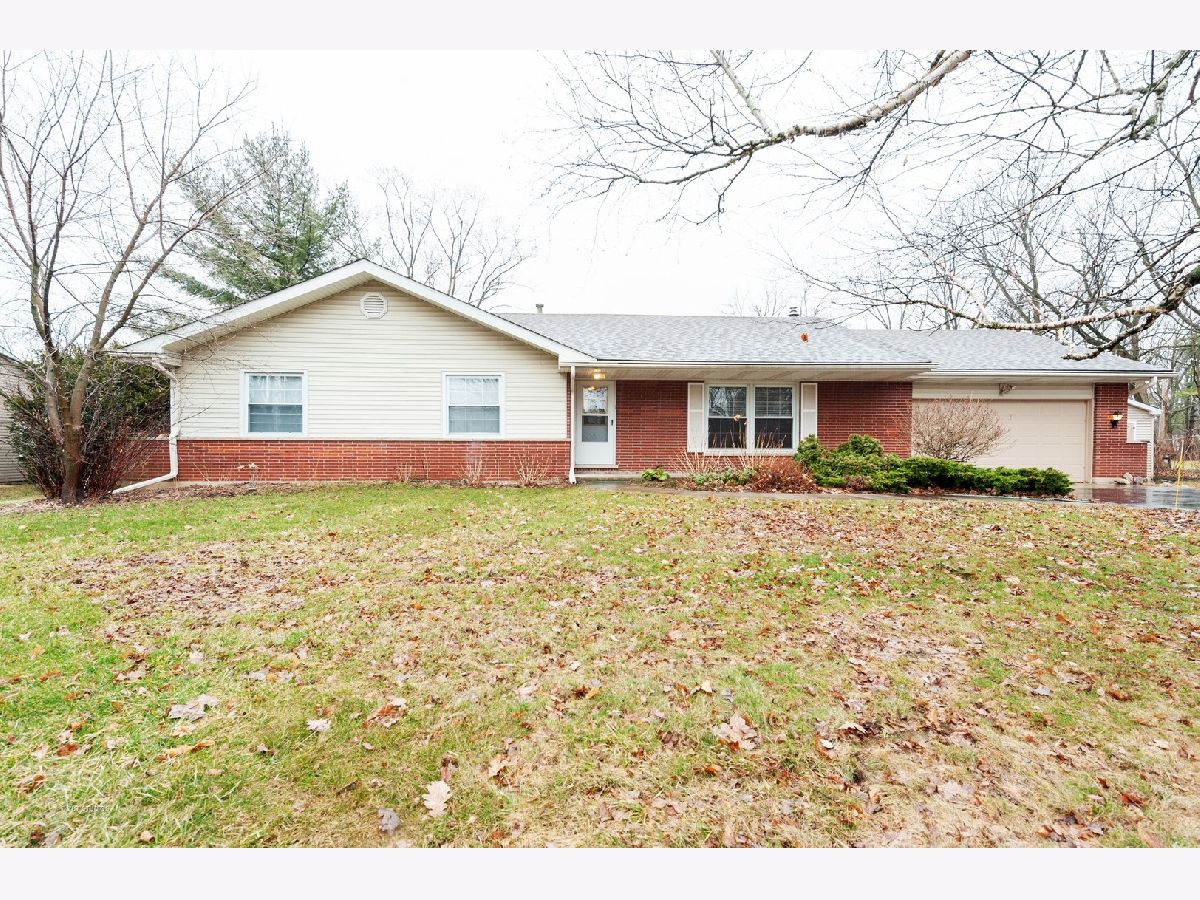 Homes Sold Walrose Manor Woodstock Illinois, 914 Sharon