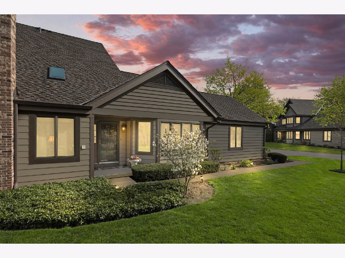 Condos & Townhomes Sold Forest Creek Libertyville Illinois, 1914 Forest Creek
