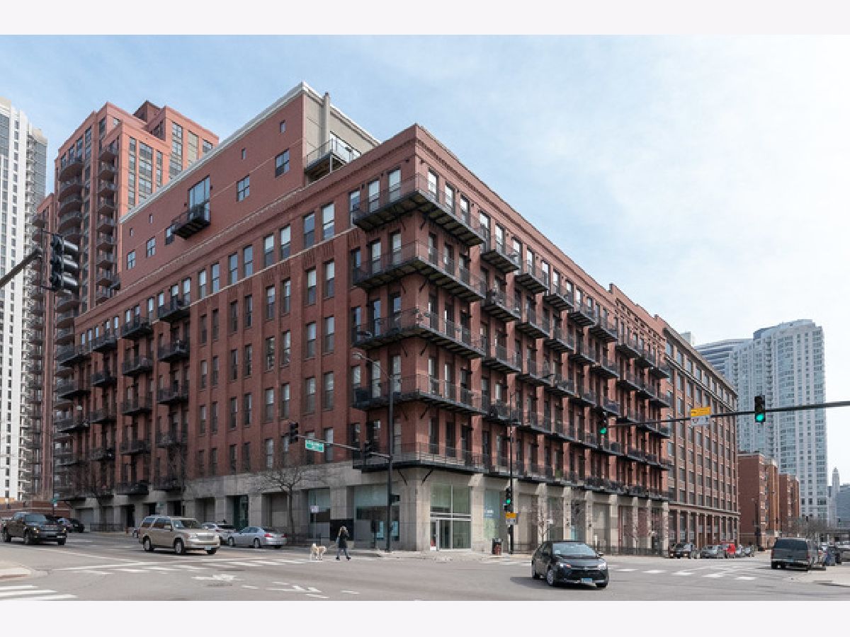 Condos & Townhomes Rented China Club Loft Chicago Illinois, 616 Fulton
