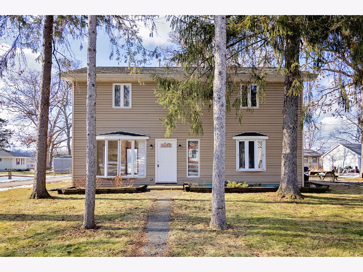 Homes Rented Oakhurst Mchenry Illinois, 915 Totem