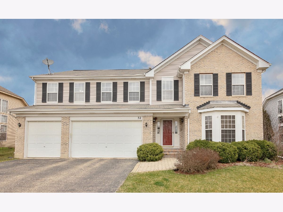 Homes Rented Haryan Farm Grayslake Illinois, 32 Highland