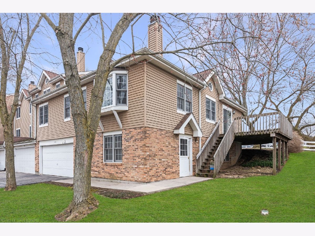 Townhomes Sold Mcconnell Oaks Woodstock Illinois, 1420 Oak Leaf