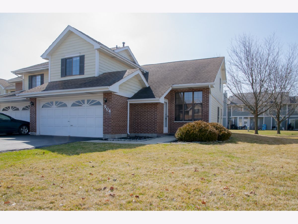 Townhomes Sold Orchard Lakes Wood Dale Illinois, 504 Sarah