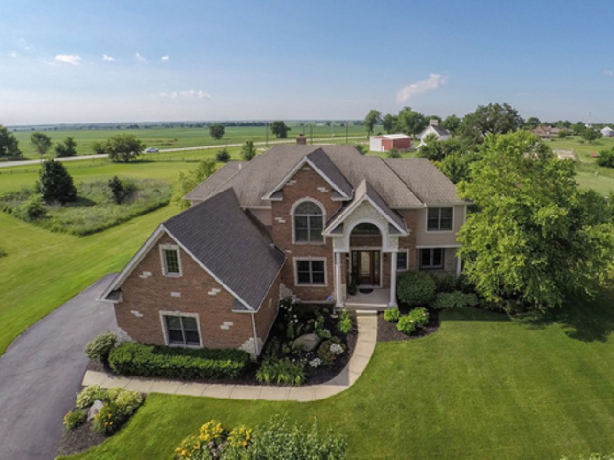 Homes Sold Henneberry Woods Oswego Illinois, 4090 Steam Mill