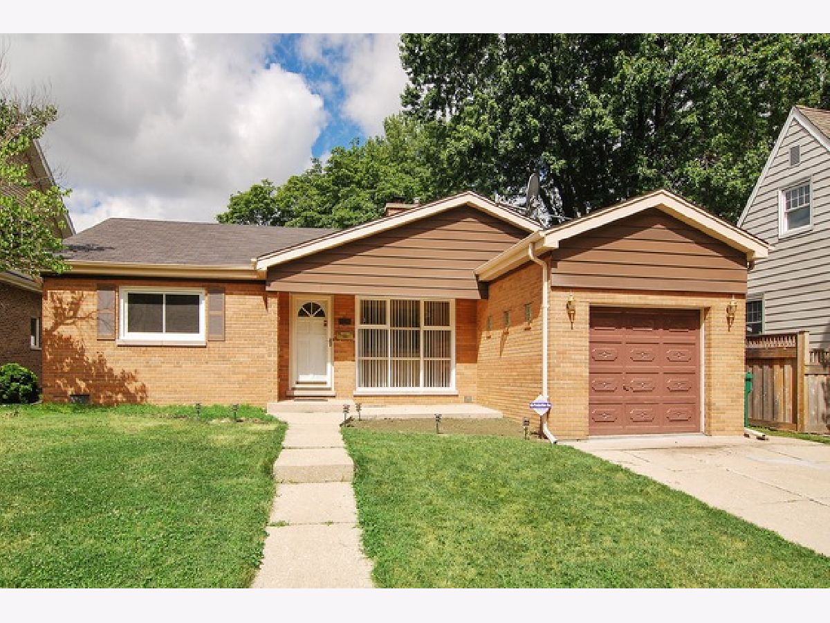 Homes Rented Highridge Westchester Illinois, 1250 Highridge