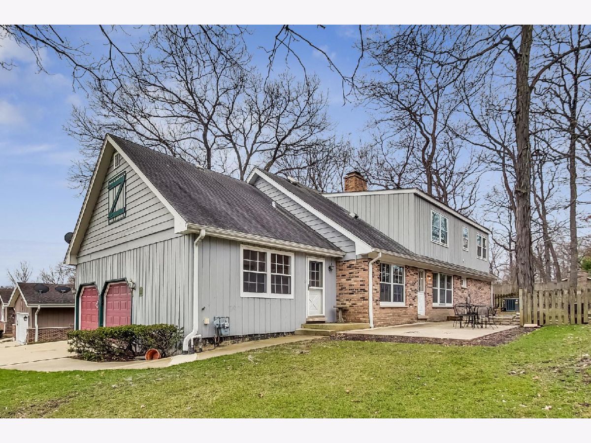 Homes & Condos & Townhomes Sold Brentwood Estates Palatine Illinois, 2356 Westwood